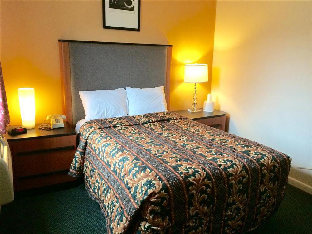 Americas Best Value Inn Media Philadelphia 객실 사진
